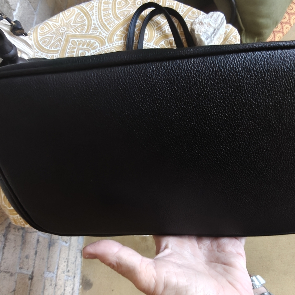 For Steph.......Classy FASHION Tote. New - Picture 9 of 14